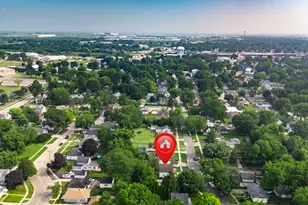 902 N 12th St, Dekalb, IL 60115 - Photo 25