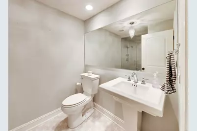 1600 N Vail Avenue, Arlington Heights, IL 60004 - Photo 57
