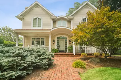 1600 N Vail Avenue, Arlington Heights, IL 60004 - Photo 1
