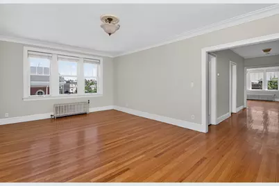 438 N Main Street #N, Glen Ellyn, IL 60137 - Photo 7