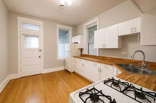 1539 N Bosworth Ave, Chicago, IL 60642 - Photo 5