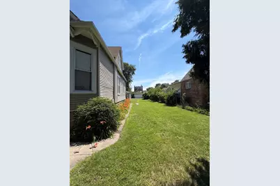 7629 S Dante Avenue, Chicago, IL 60619 - Photo 31