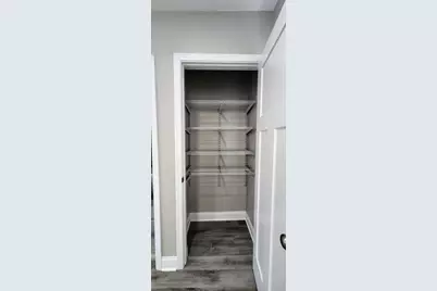 3816 W Montrose Avenue, Chicago, IL 60618 - Photo 23