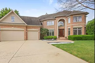 632 Philip Dr, Bartlett, IL 60103 - Photo 1