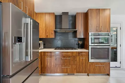 2804 W Rascher Avenue, Chicago, IL 60625 - Photo 7