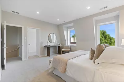 1729 W George Street, Chicago, IL 60657 - Photo 19