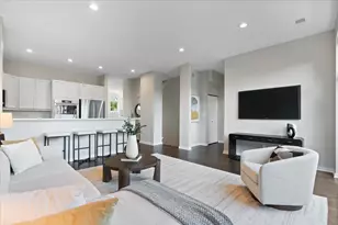 1729 W George St, Chicago, IL 60657 - Photo 5