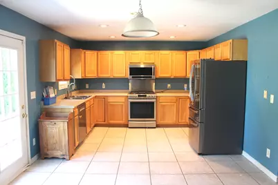 1402 W Masters Lane, Decatur, IL 62521 - Photo 5