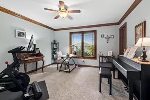 17022 Marilyn Dr, Tinley Park, IL 60477 - Photo 15