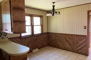 14436 S Michigan Ave, Riverdale, IL 60827 - Photo 9