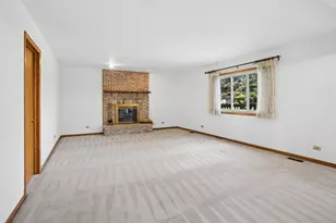 1280 N Aspen Way, Addison, IL 60101 - Photo 7