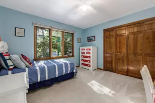 1381 Champion Forest Ct, Wheaton, IL 60187 - Photo 15