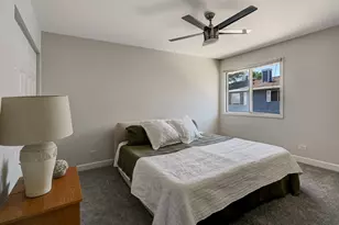 2401 Brunswick Cir, Woodridge, IL 60517 - Photo 9