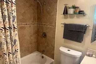1101 Mercury Dr, Schaumburg, IL 60193 - Photo 23
