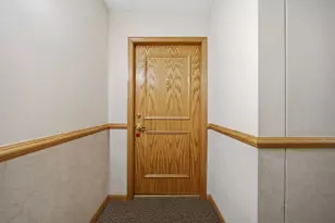 10 S Wille St, Mount Prospect, IL 60056 - Photo 9