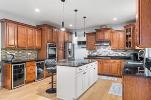 17933 S Beechwood Ct, Lockport, IL 60441 - Photo 17