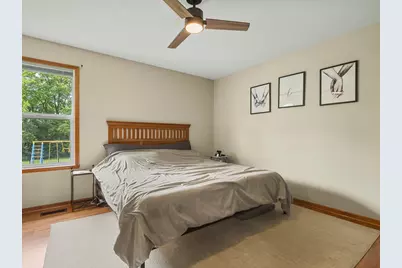 8460 Crooked Bend Road, Machesney Park, IL 61115 - Photo 11