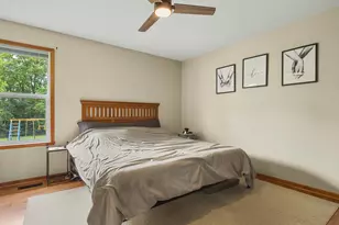 8460 Crooked Bend Rd, Machesney Park, IL 61115 - Photo 11