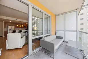 160 E Illinois St, Chicago, IL 60611 - Photo 11