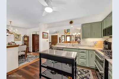 4733 S Pershing Avenue, Downers Grove, IL 60515 - Photo 7