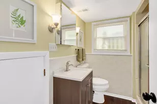 4733 S Pershing Ave, Downers Grove, IL 60515 - Photo 17