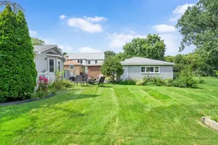 4733 S Pershing Ave, Downers Grove, IL 60515 - Photo 25