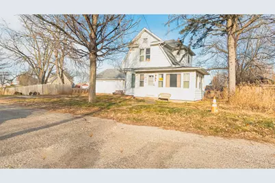 206 W 1st Street, Lostant, IL 61334 - Photo 7