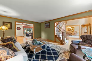 8S765 Singletree Ln, Naperville, IL 60565 - Photo 7