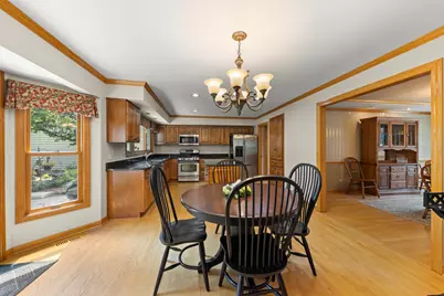 8S765 Singletree Lane, Naperville, IL 60565 - Photo 9