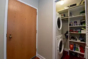 211 E Ohio St, Chicago, IL 60611 - Photo 15