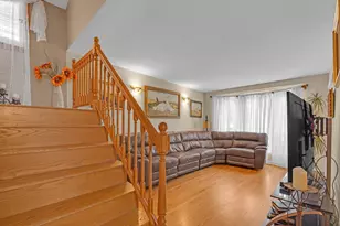 3448 N Oleander Ave, Chicago, IL 60634 - Photo 3