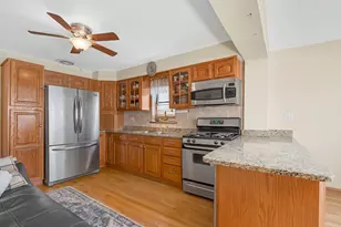 3448 N Oleander Ave, Chicago, IL 60634 - Photo 9