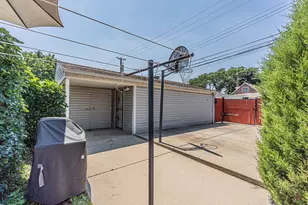3448 N Oleander Ave, Chicago, IL 60634 - Photo 25