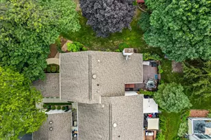 30W375 Pinehurst Dr, Naperville, IL 60563 - Photo 27