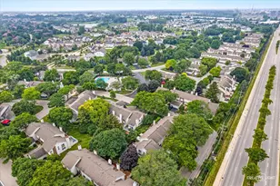 30W375 Pinehurst Dr, Naperville, IL 60563 - Photo 29