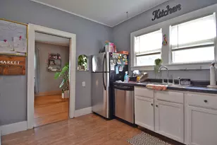 815 Bratton Ave, Marseilles, IL 61341 - Photo 9