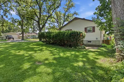 1003 Bellevue Avenue, Elgin, IL 60120 - Photo 27