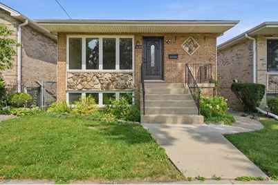 4225 N Newland Avenue, Harwood Heights, IL 60706 - Photo 1