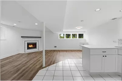 4225 N Newland Avenue, Harwood Heights, IL 60706 - Photo 19