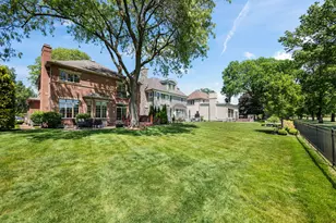 1105 Austin Ave, Park Ridge, IL 60068 - Photo 37