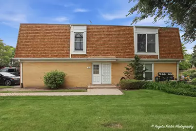 761 Garfield Avenue #B, Libertyville, IL 60048 - Photo 1