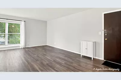761 Garfield Avenue #B, Libertyville, IL 60048 - Photo 17