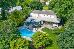 911 Oak Dr, Glencoe, IL 60022 - Photo 37