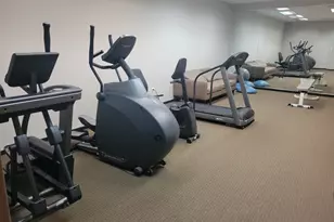 6400 N Northwest Hwy, Chicago, IL 60631 - Photo 13