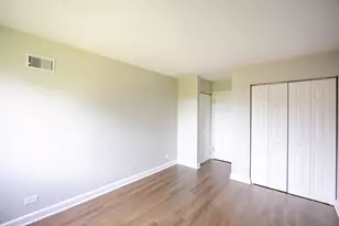 450 Raintree Ct, Glen Ellyn, IL 60137 - Photo 17