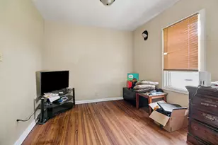 358 S Washington Ave, Kankakee, IL 60901 - Photo 3
