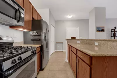 1228 Emerson Street #303, Evanston, IL 60201 - Photo 11