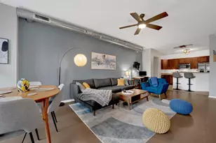 1228 Emerson St, Evanston, IL 60201 - Photo 7