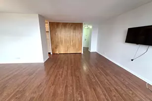 4343 N Clarendon St, Chicago, IL 60613 - Photo 9