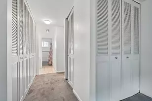 6359 N Ridge Ave, Chicago, IL 60660 - Photo 15